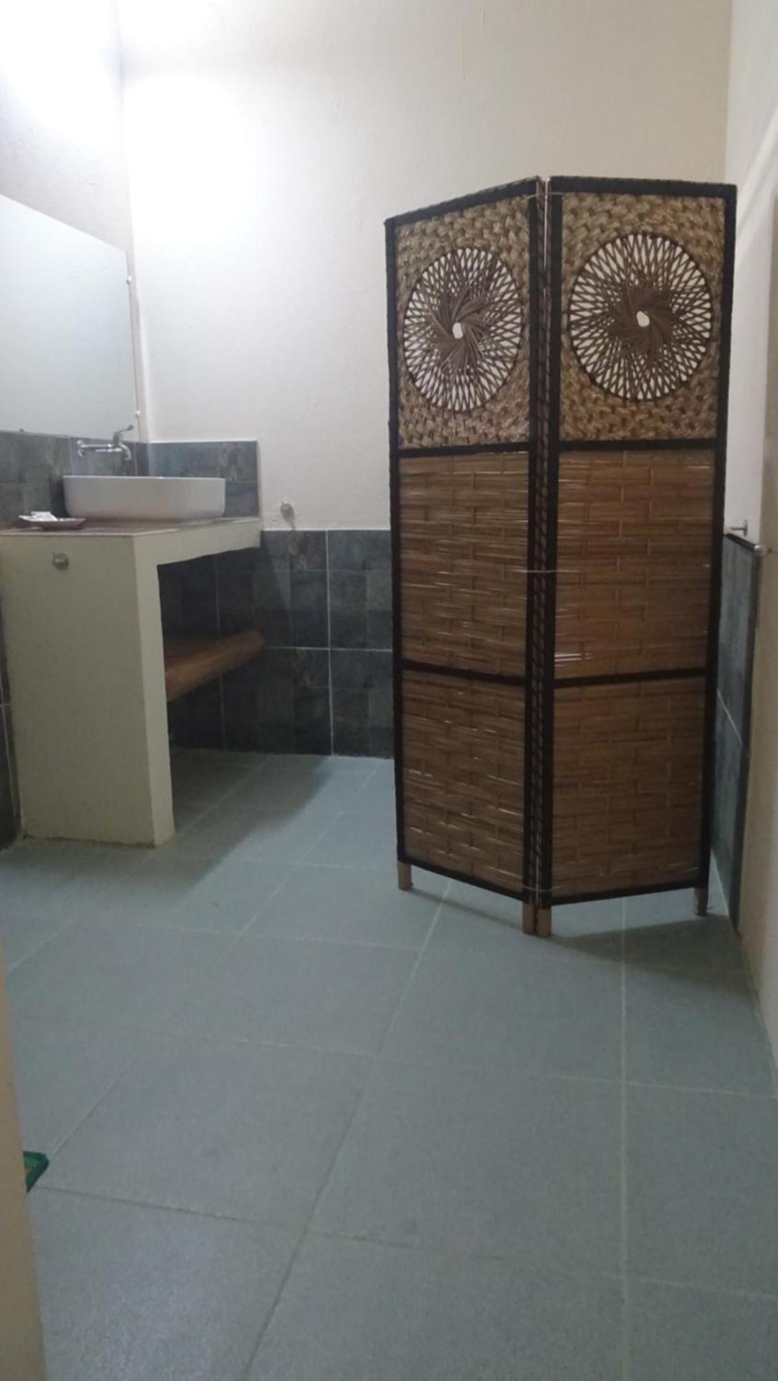 Acacia'S Cottages With Starlink Wifi مامباجاو المظهر الخارجي الصورة